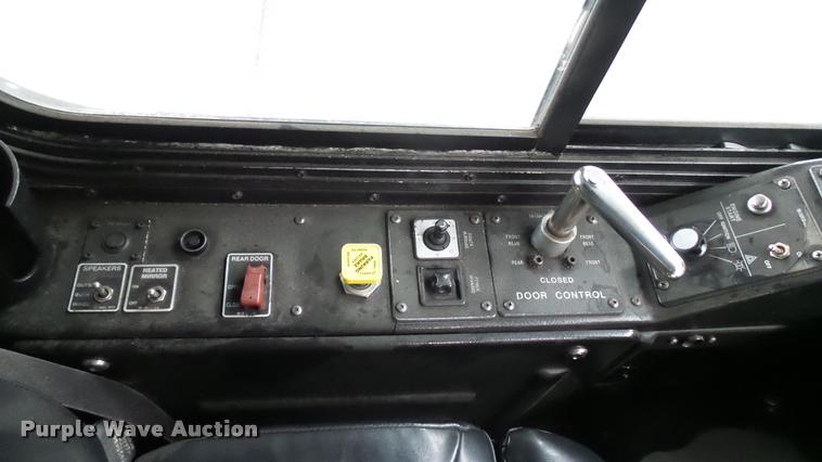 image for item DA7755 2002 Gillig G20B096N4 transit bus