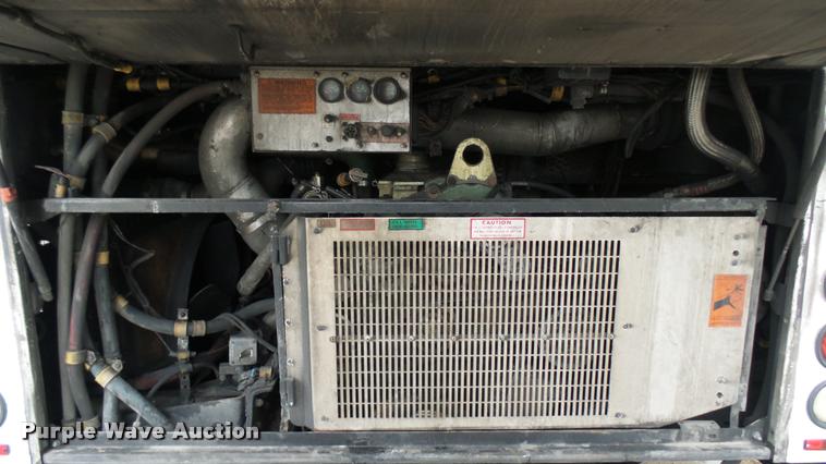 image for item DA7755 2002 Gillig G20B096N4 transit bus