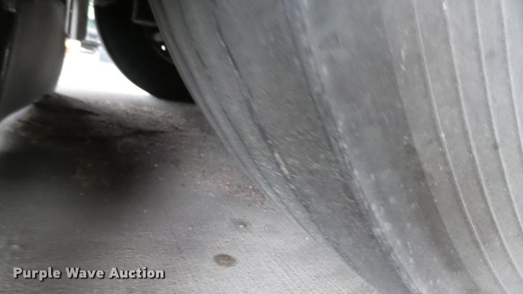 image for item DA7755 2002 Gillig G20B096N4 transit bus