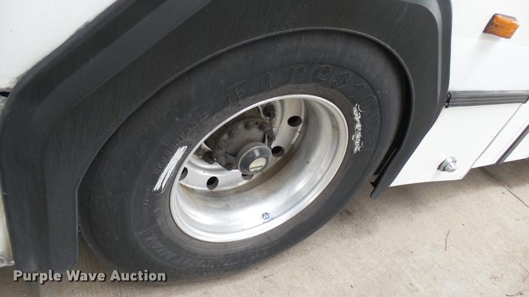 image for item DA7756 2002 Gillig G20B096N4 transit bus