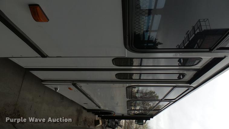 image for item DA7757 2002 Gillig G20B096N4 transit bus