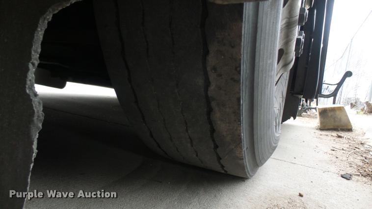 image for item DA7757 2002 Gillig G20B096N4 transit bus