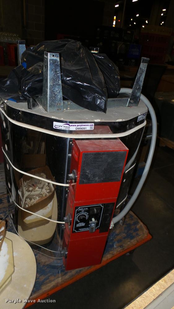 Skutt 1027240 electric kiln in Wichita, KS Item DM9091 sold Purple