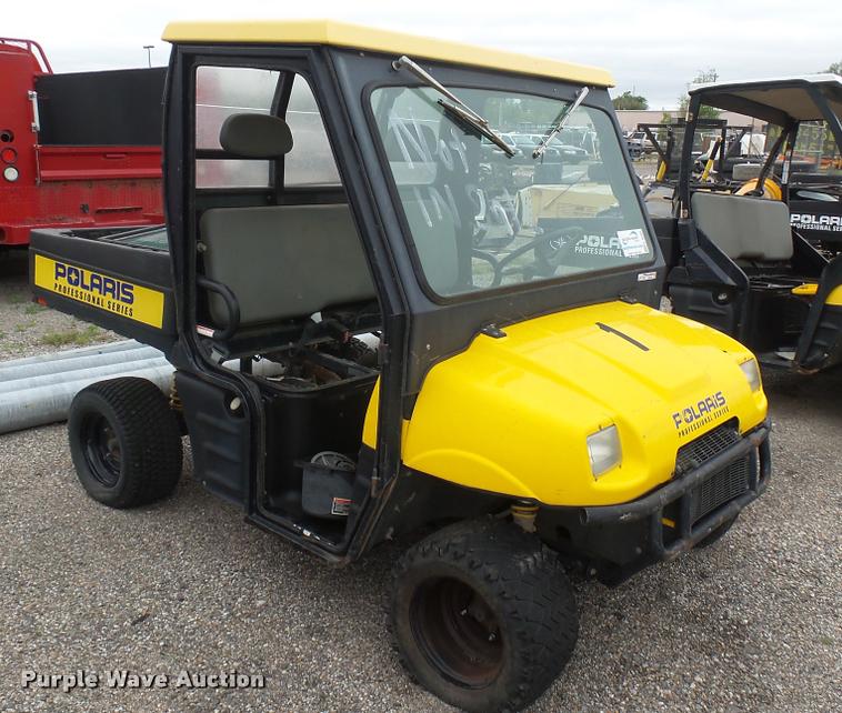 image for item DQ9215 2002 Polaris utility vehicle