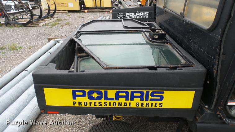image for item DQ9215 2002 Polaris utility vehicle