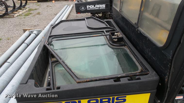 image for item DQ9215 2002 Polaris utility vehicle
