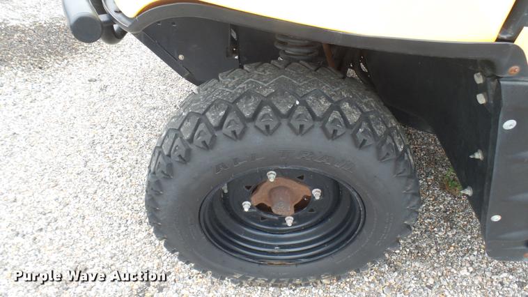 image for item DQ9217 2003 Polaris 1500 utility vehicle