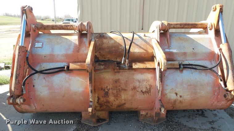 image for item DS9086 JRB Mega 300-5 grapple bucket