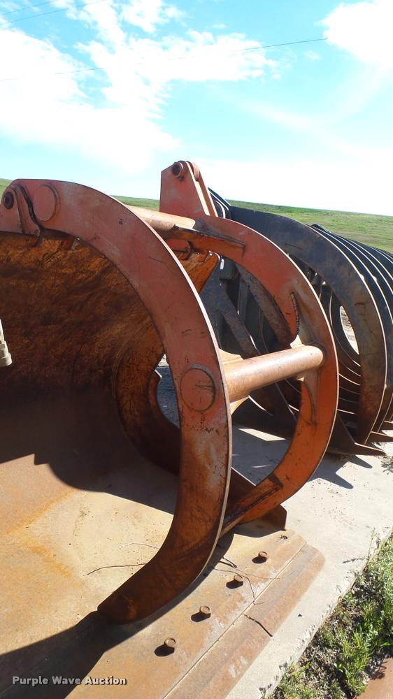 image for item DS9086 JRB Mega 300-5 grapple bucket