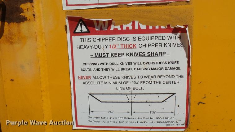 image for item DS9093 1996 Brush Bandit 150XP wood chipper