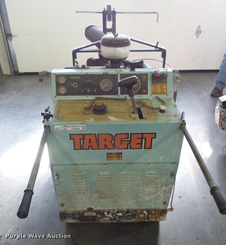 image for item DS9098 1998 Target Pro 65 III concrete saw