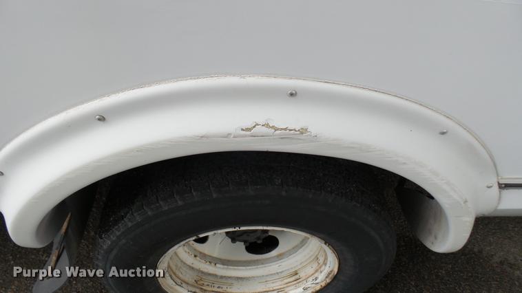 image for item L2389 2009 Ford E450 Super Duty shuttle bus