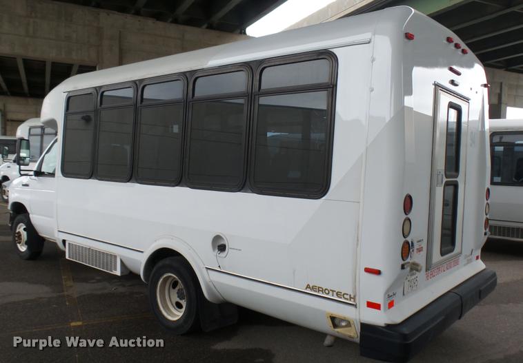 image for item L2390 2010 Ford E450 Super Duty shuttle bus