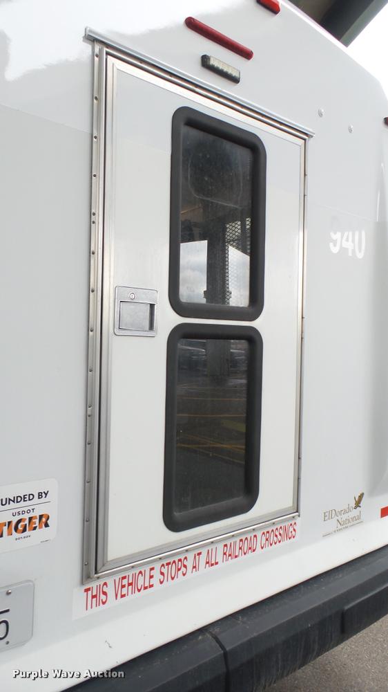 image for item L2390 2010 Ford E450 Super Duty shuttle bus