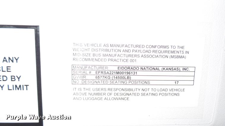 image for item L2392 2009 Ford E450 Super Duty shuttle bus