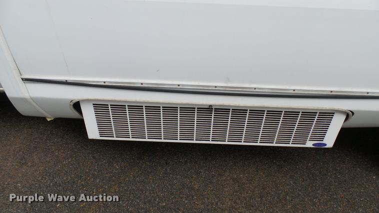 image for item L2394 2008 Ford E450 Super Duty shuttle bus