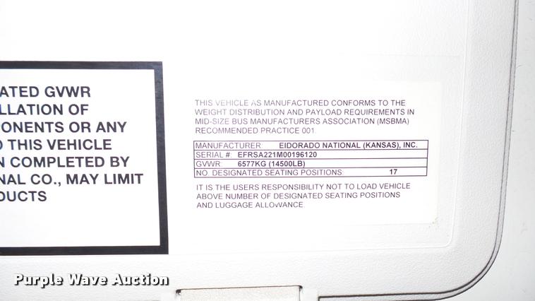 image for item L2397 2009 Ford E450 Super Duty shuttle bus