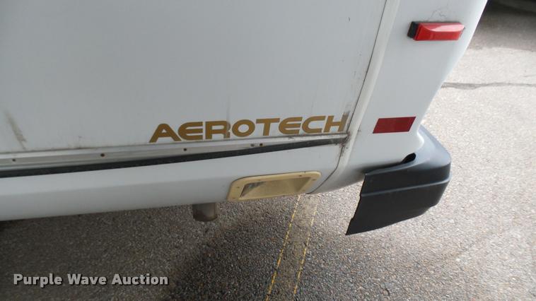 image for item L2398 2009 Ford E450 Super Duty shuttle bus