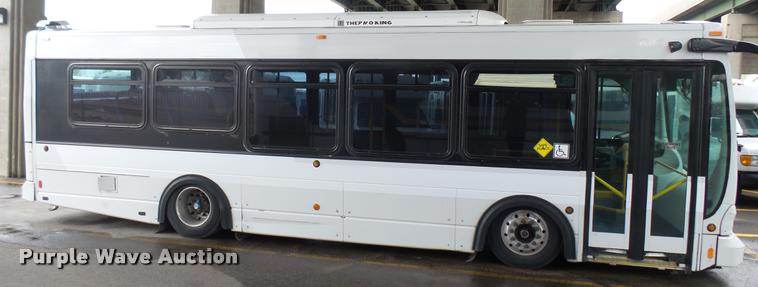 image for item L2400 2006 Optima LFB-29 transit bus