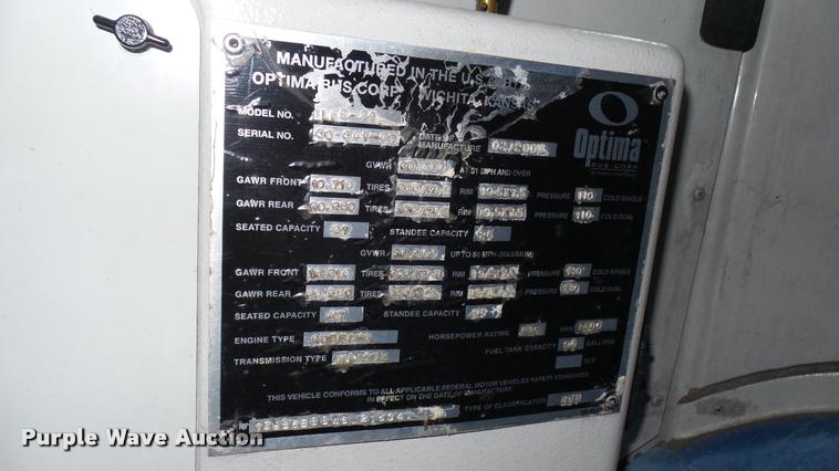 image for item L2400 2006 Optima LFB-29 transit bus