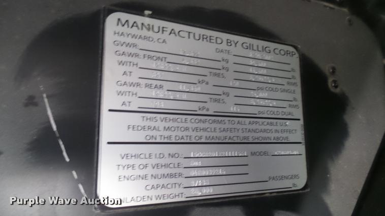 image for item L2403 2002 Gillig C20B096N4 transit bus