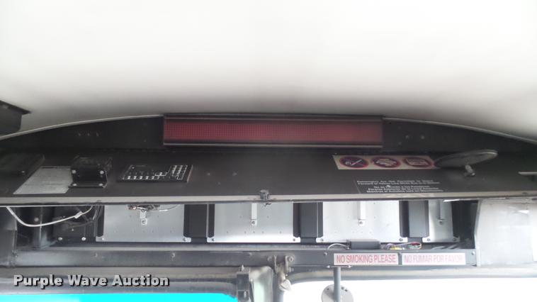 image for item L2403 2002 Gillig C20B096N4 transit bus