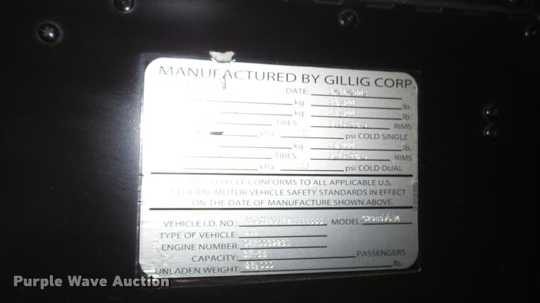 image for item L2405 2002 Gillig C20B096N4 transit bus