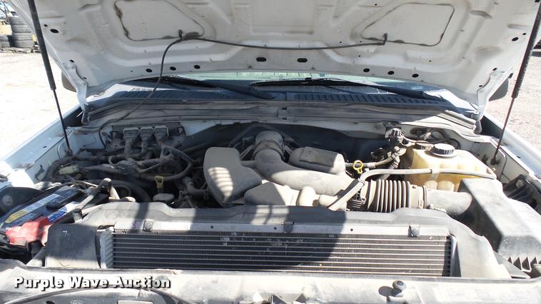 image for item L2407 2008 Ford F250 Super Duty XL pickup truck