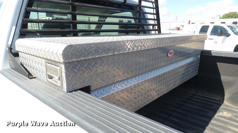 image for item L2407 2008 Ford F250 Super Duty XL pickup truck