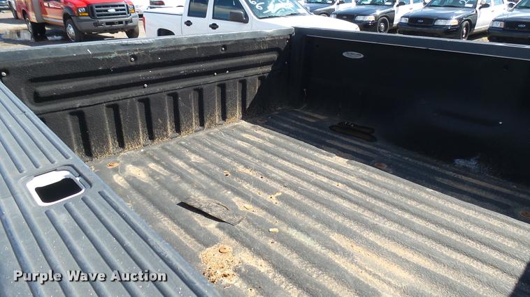 image for item L2407 2008 Ford F250 Super Duty XL pickup truck