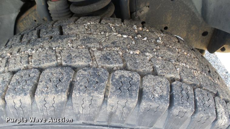 image for item L2407 2008 Ford F250 Super Duty XL pickup truck