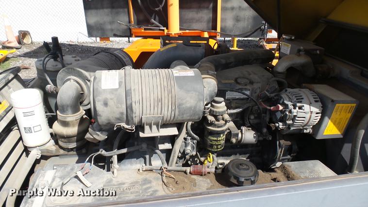 image for item L2423 2007 Atlas Copco air compressor