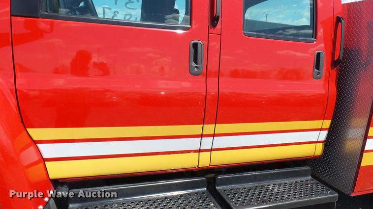 image for item L2450 2008 Chevrolet C5500 utility truck