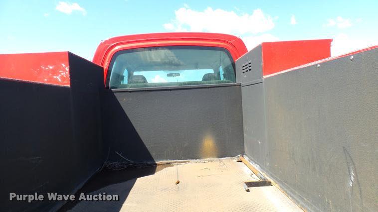 image for item L2450 2008 Chevrolet C5500 utility truck