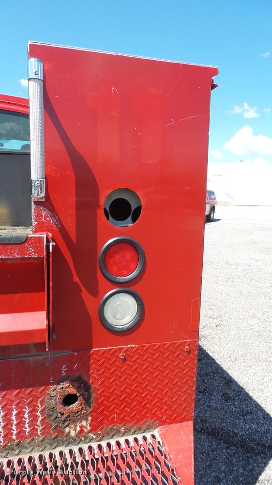 image for item L2450 2008 Chevrolet C5500 utility truck