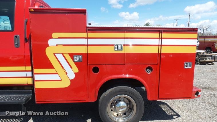image for item L2450 2008 Chevrolet C5500 utility truck