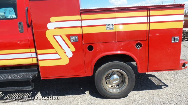 image for item L2450 2008 Chevrolet C5500 utility truck