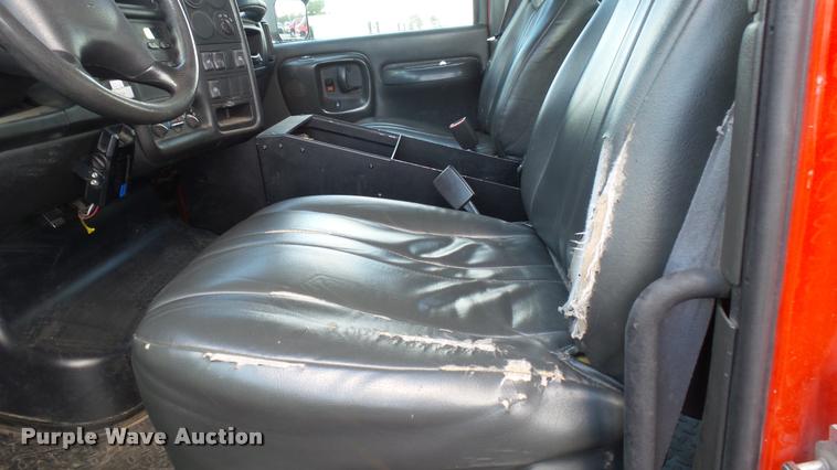 image for item L2451 2009 Chevrolet C5500 utility truck