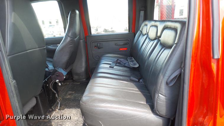 image for item L2451 2009 Chevrolet C5500 utility truck