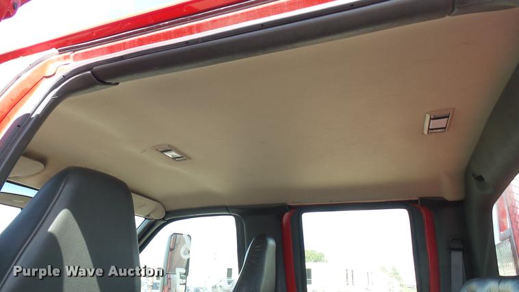 image for item L2451 2009 Chevrolet C5500 utility truck