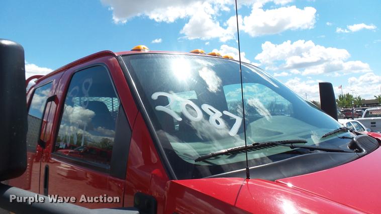 image for item L2451 2009 Chevrolet C5500 utility truck