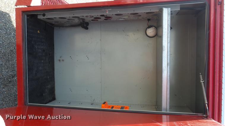 image for item L2451 2009 Chevrolet C5500 utility truck