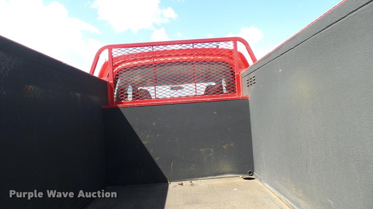 image for item L2451 2009 Chevrolet C5500 utility truck