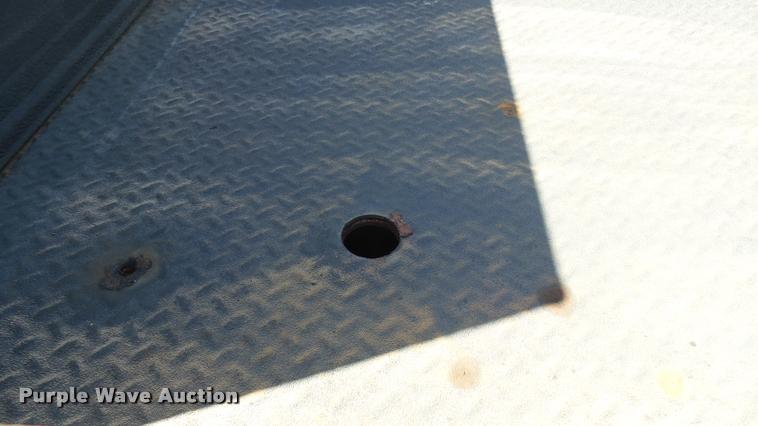 image for item L2451 2009 Chevrolet C5500 utility truck