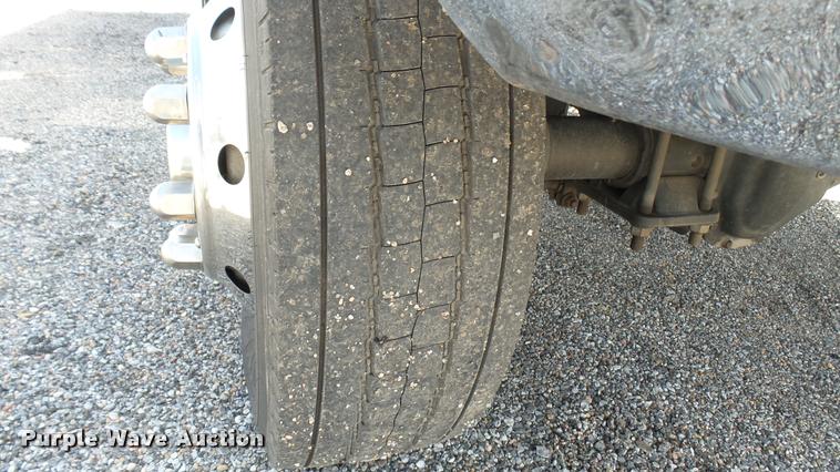 image for item L2451 2009 Chevrolet C5500 utility truck