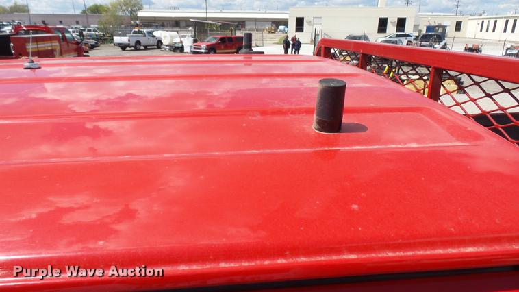 image for item L2451 2009 Chevrolet C5500 utility truck