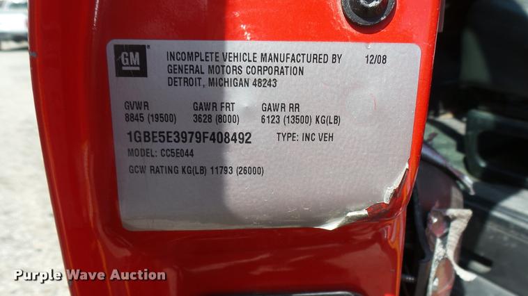 image for item L2452 2009 Chevrolet C5500 utility truck