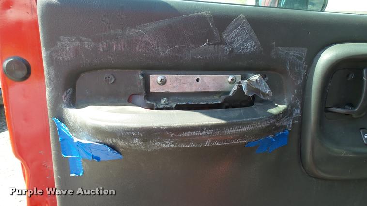 image for item L2452 2009 Chevrolet C5500 utility truck