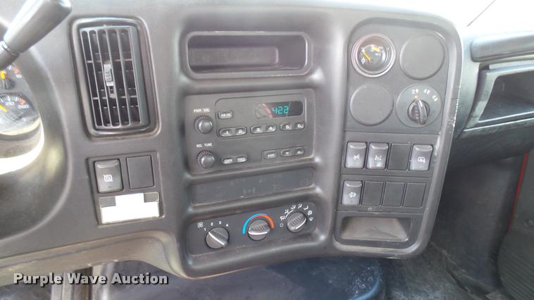 image for item L2452 2009 Chevrolet C5500 utility truck