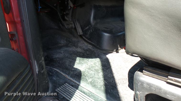 image for item L2452 2009 Chevrolet C5500 utility truck